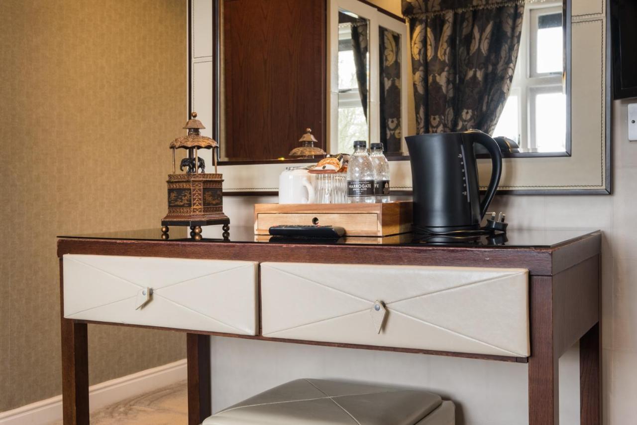 The Howbeck & The Retreat Incl Off-Site Health Club And Parking Ev Point Available Windermere Exteriör bild